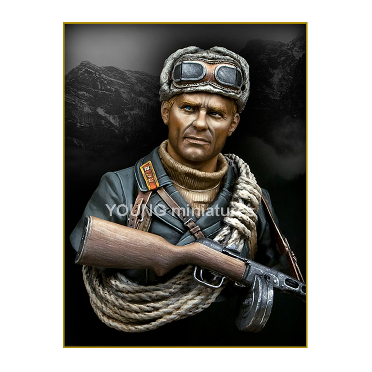 SOVIET MOUNTAINEER OFFICER 1942