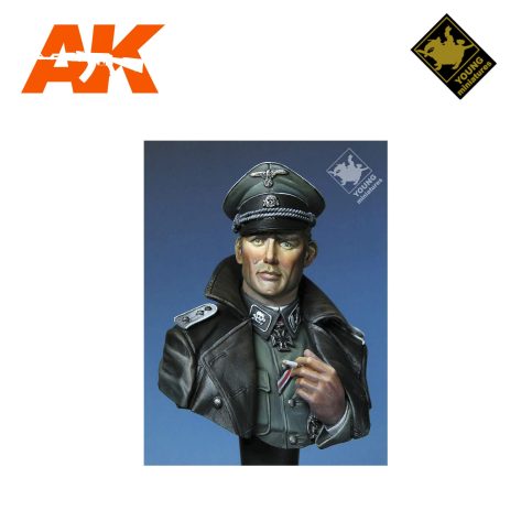 YM YM1811 SS TOTENKOPF OFFICER WWII AK-INTERACTIVE YOUNG MINIATURES