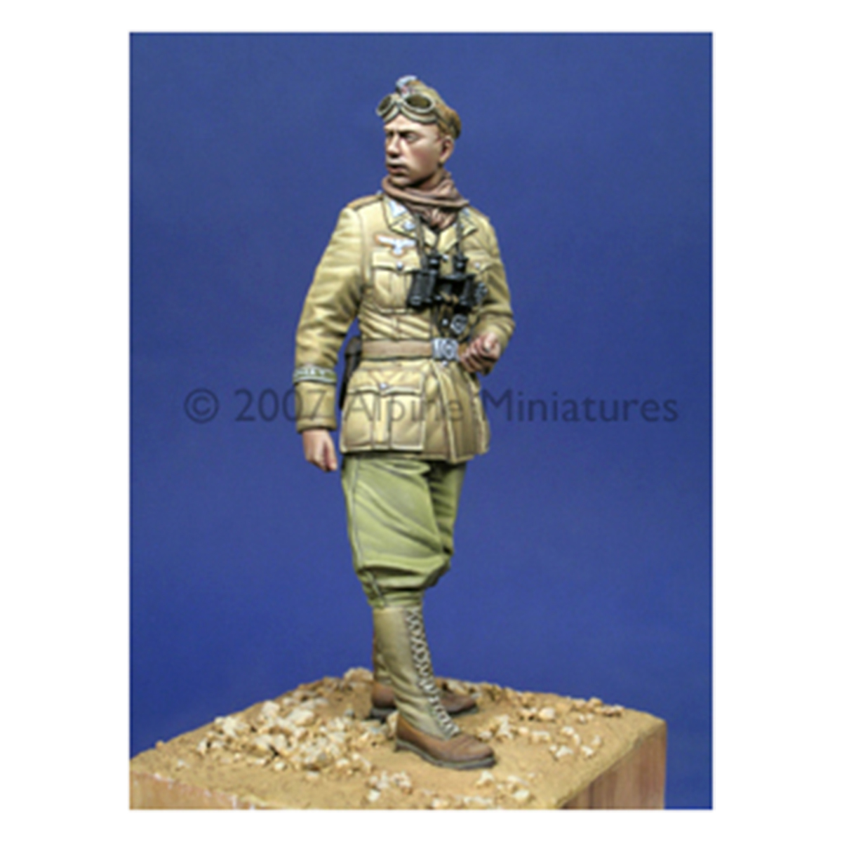 Alpine Miniatures – DAK Panzer Officer 1/35