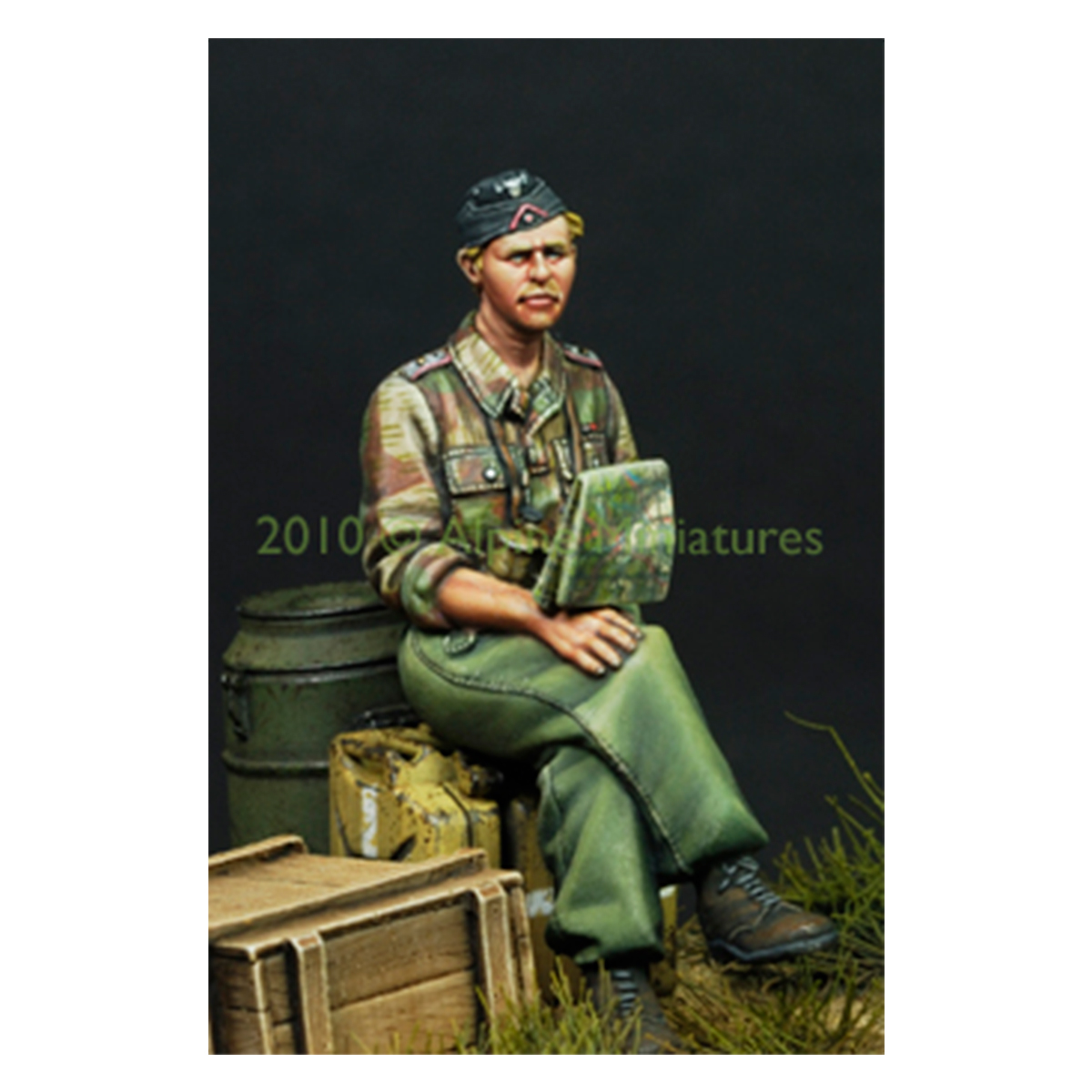 Alpine Miniatures – German Panzer Officer in Summer 1/35
