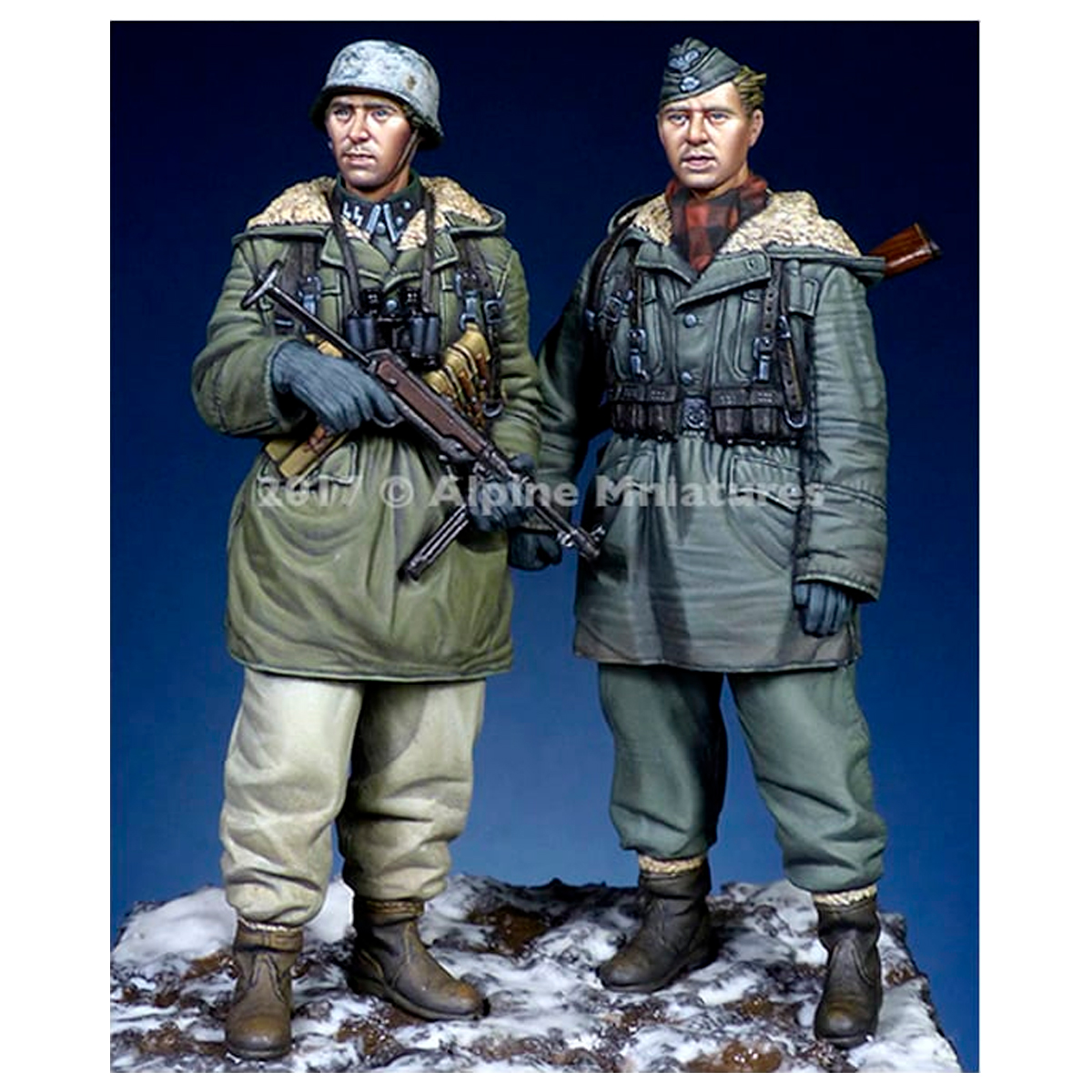 Alpine Miniatures – WSS Grenadiers at Kharkov Set (2 figs) 1/35