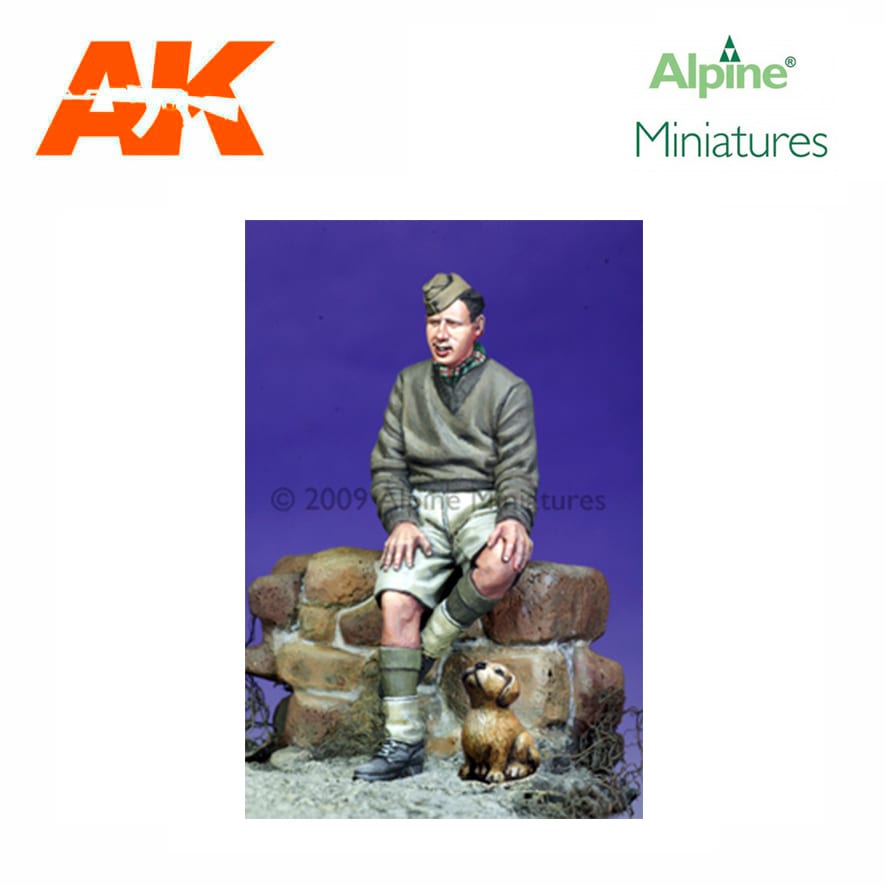 Alpine Miniatures – British Armoured Crew #2 & Puppy 1/35