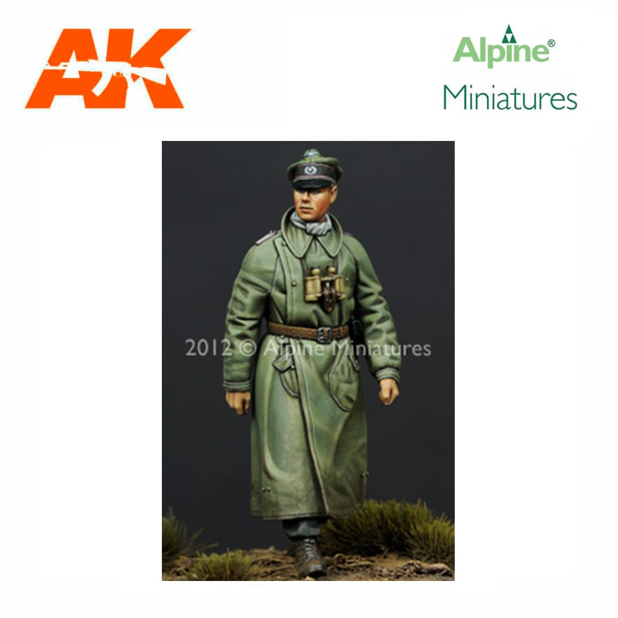 Alpine Miniatures – Panzer Officer 1 Pz. Div. #2 1/35