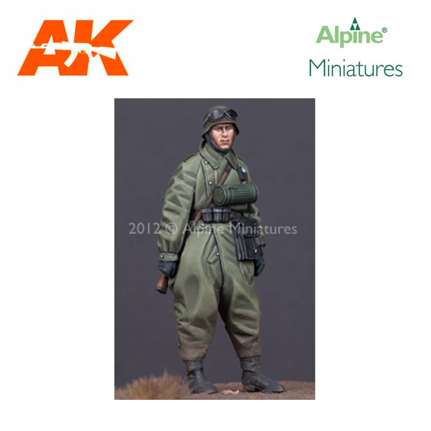 Alpine Miniatures – German Motorcycle Trooper  1/35