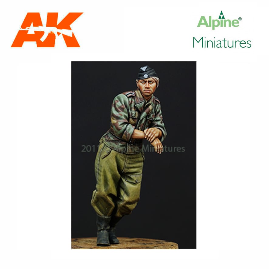 Alpine Miniatures – WSS AFV Crew Leaning 1/35