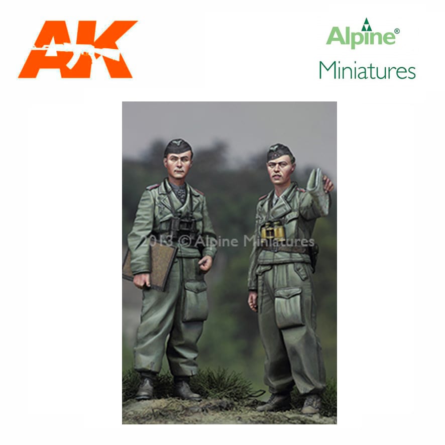Alpine Miniatures – Otto Carius & NCO Set (2 figs) 1/35
