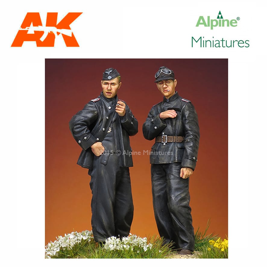Alpine Miniatures – WSS AFV Crew 44-45 Set (2 figs) 1/35