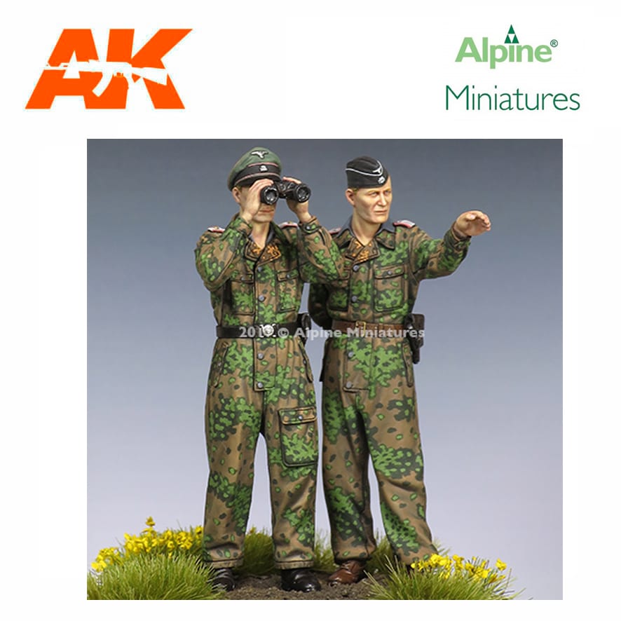 Alpine Miniatures – WSS Panzer Officer at Kursk Set (2 figs) 1/35