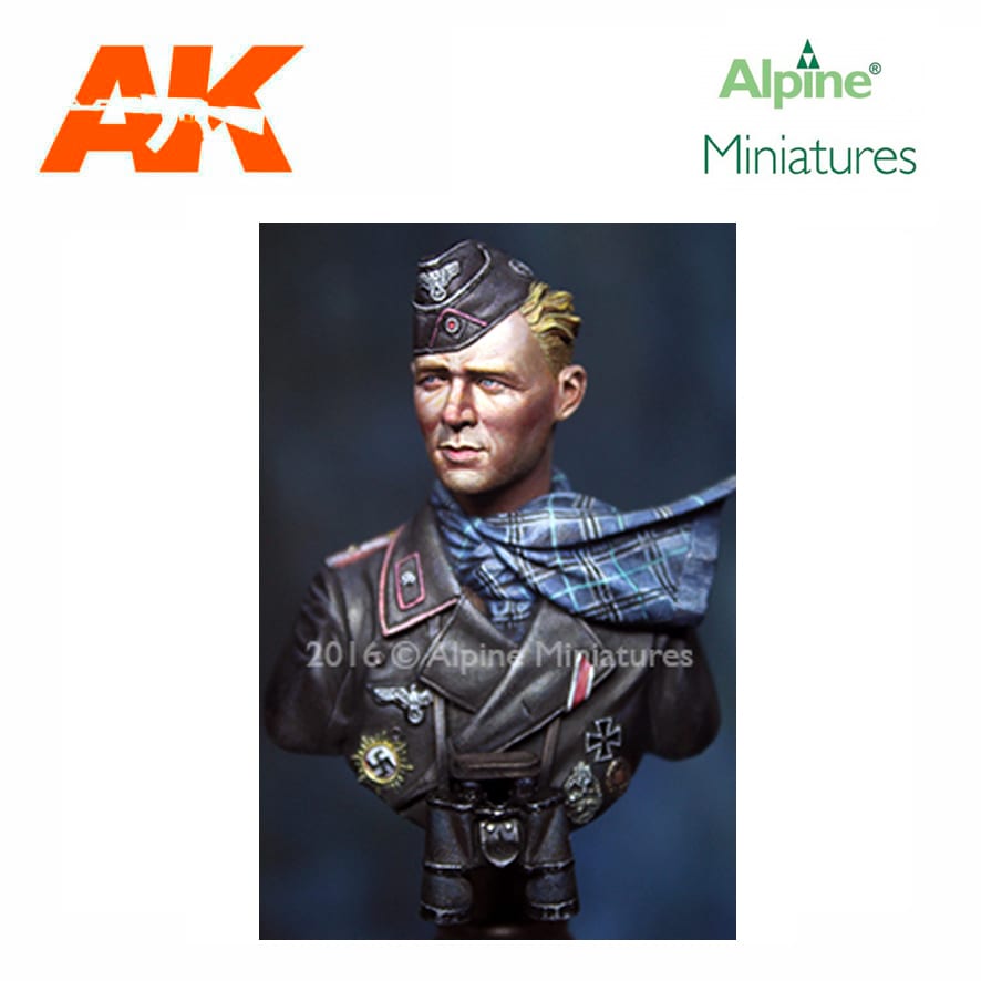 Alpine Miniatures – Officer 116 Pz Div Windhund (1/16) Bust