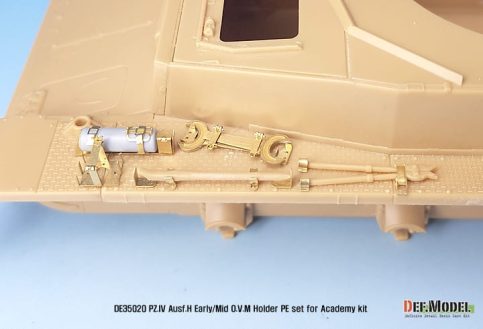 de35020-17-1