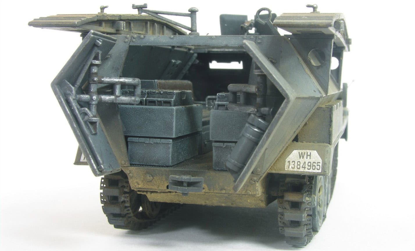 1 35 German Sd Kfz 251 7 Ausf C PIONEER - 模型