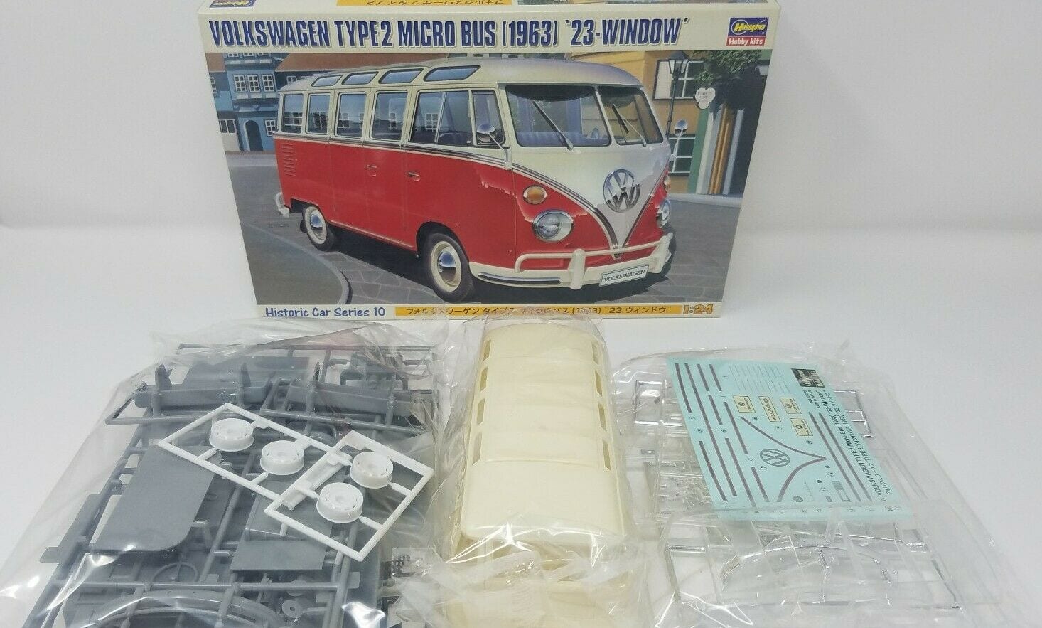 Hasegawa 1/24 Scale Model Car Kit VW Volkswagen Type 2 T1 Micro Samba Bus '1963
