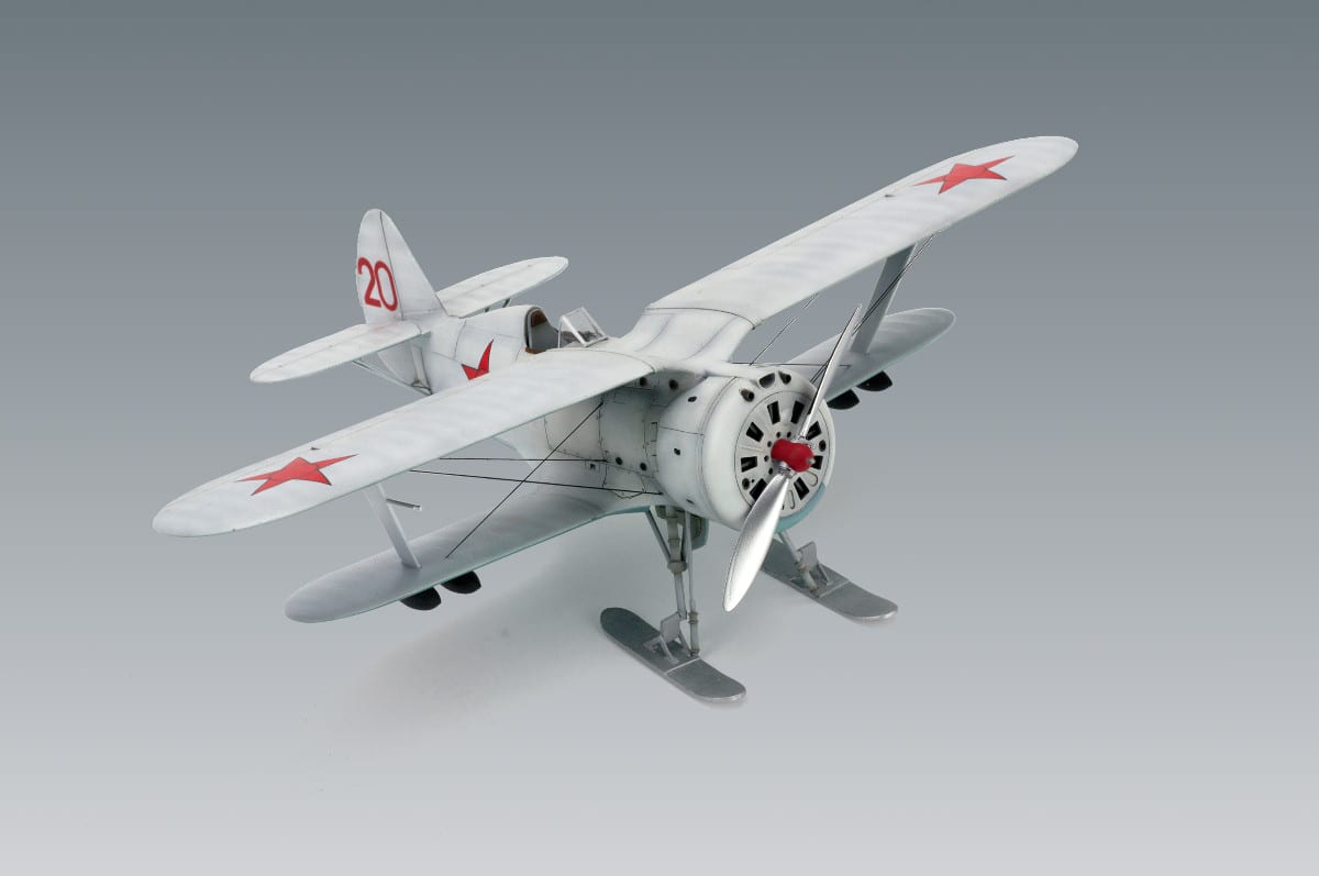 ICM 1/48 Polikarpov I-153 WWII Soviet Biplane Fighter # 48096 Winter Version 