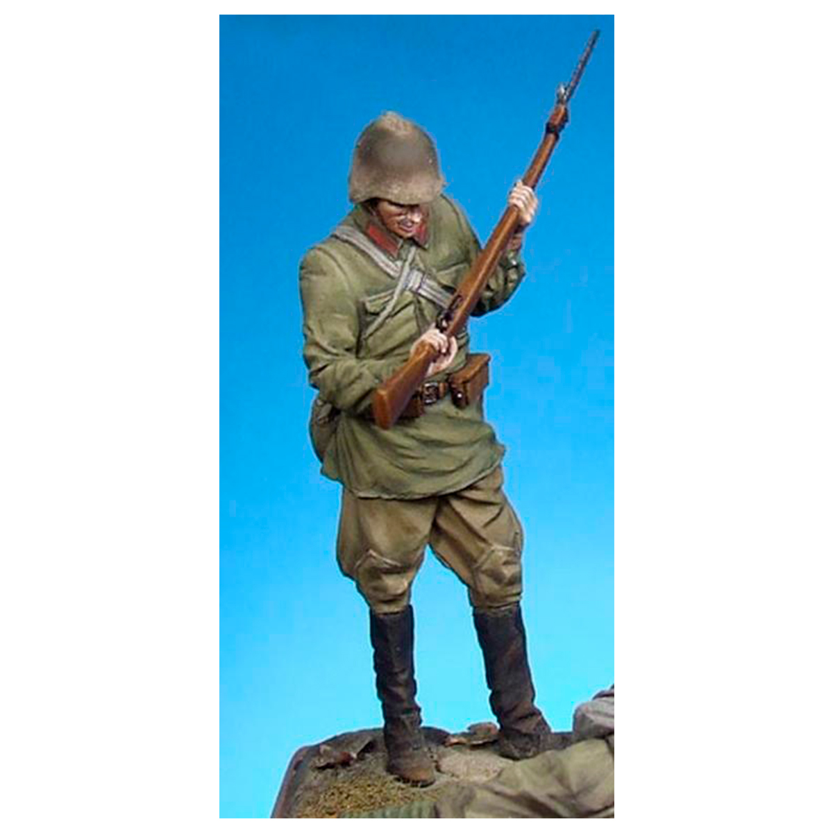 Soviet rifleman 1/35