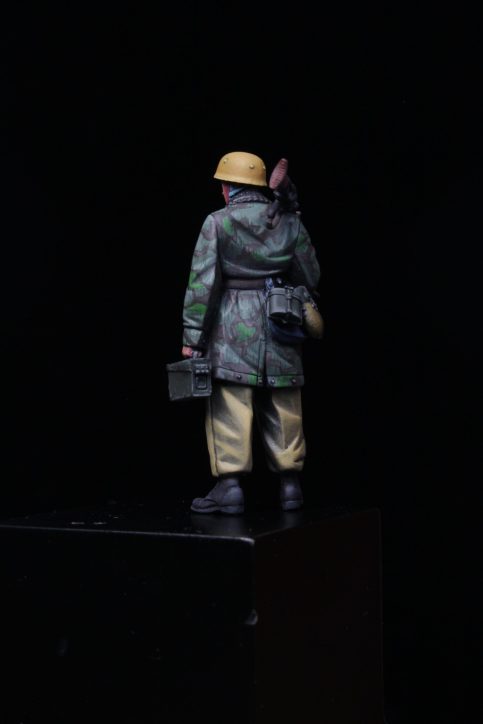 RDM35027_DETAILS (3)