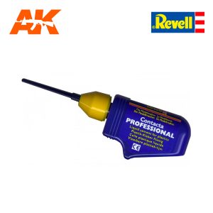 Revell "Contacta Professional" Glue w/Needle - 25g