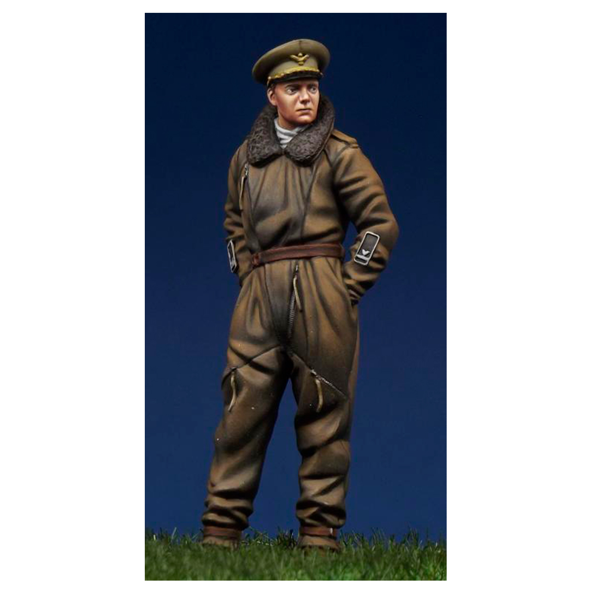 Royal Hungarian Air Force Pilot WW II #1 1/35