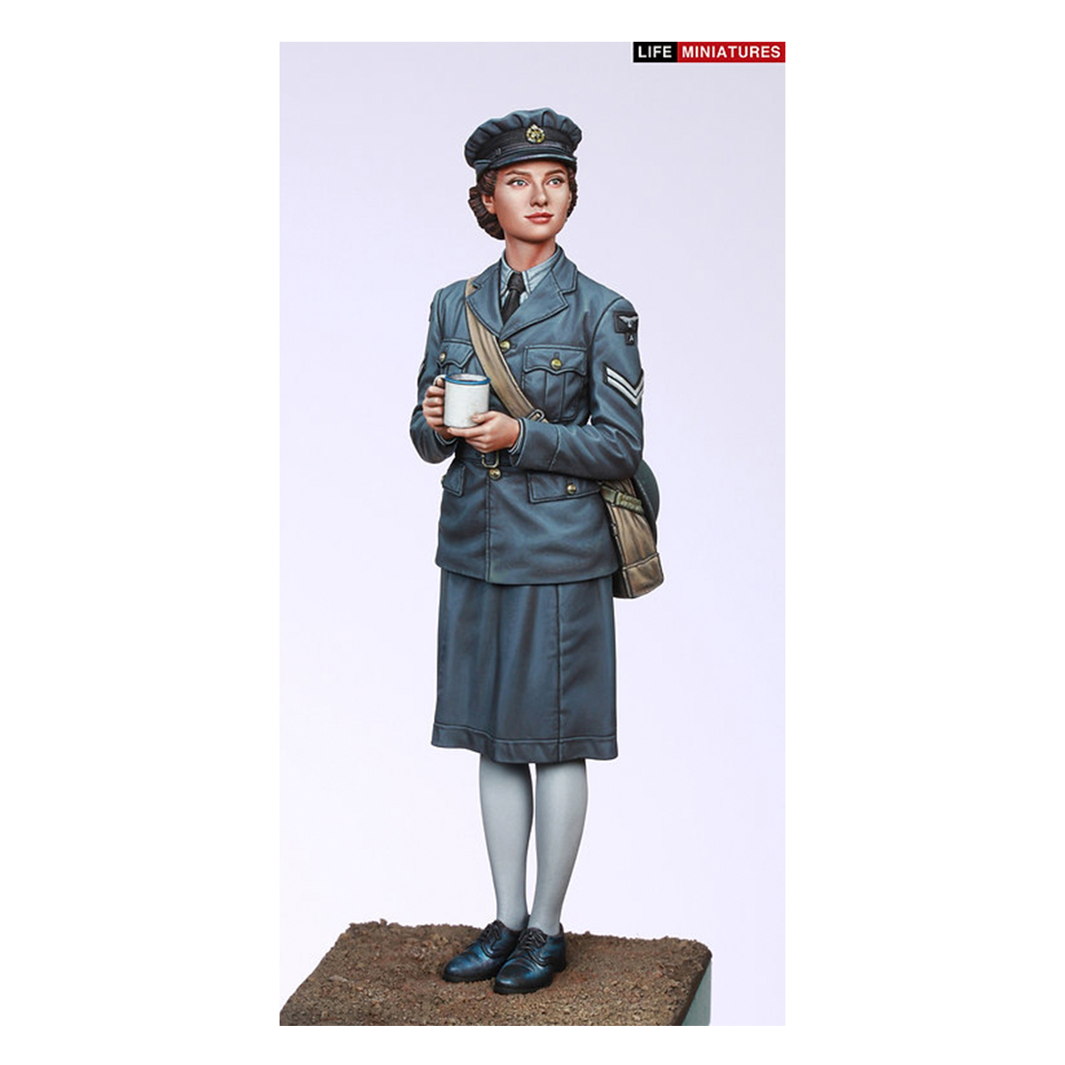 Life Miniatures – WAAF Assistant Section Leader 1940-1941 1/35