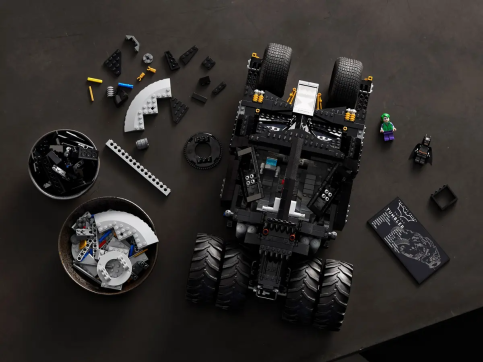 LEGO76240_details (1)