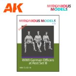 MIR72018 1/72 WWII German Officers at Rest Set III