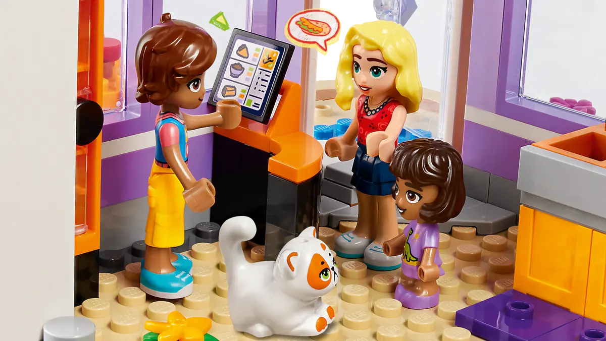 Set construcción Lego Friends Cocina Comunitaria de Heartlake City con 695  piezas