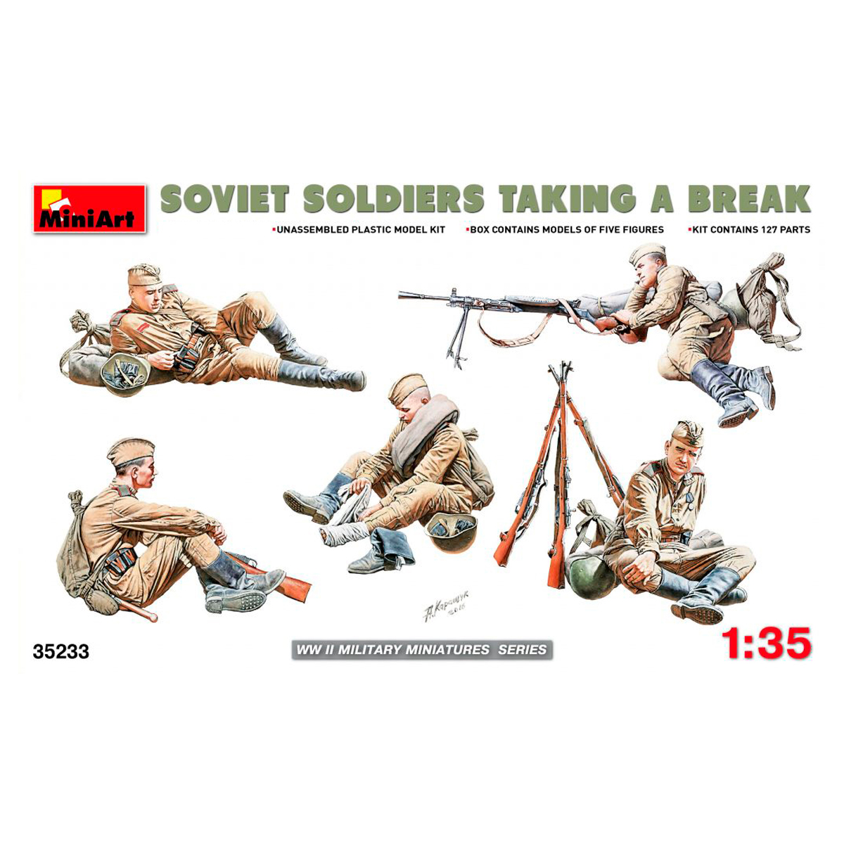 1/35 Soviet Soldiers Taking a Break