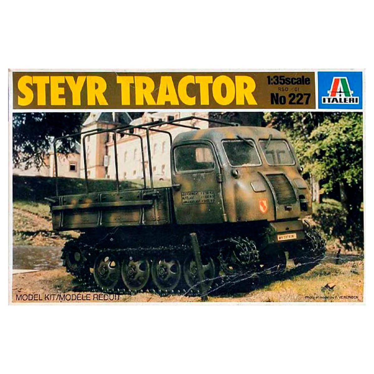 Italeri 1/35 Steyr Tractor