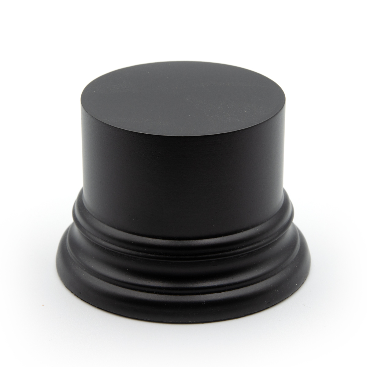 Peana redonda 5cm alto x 5,5cm negro – Black wooden round base