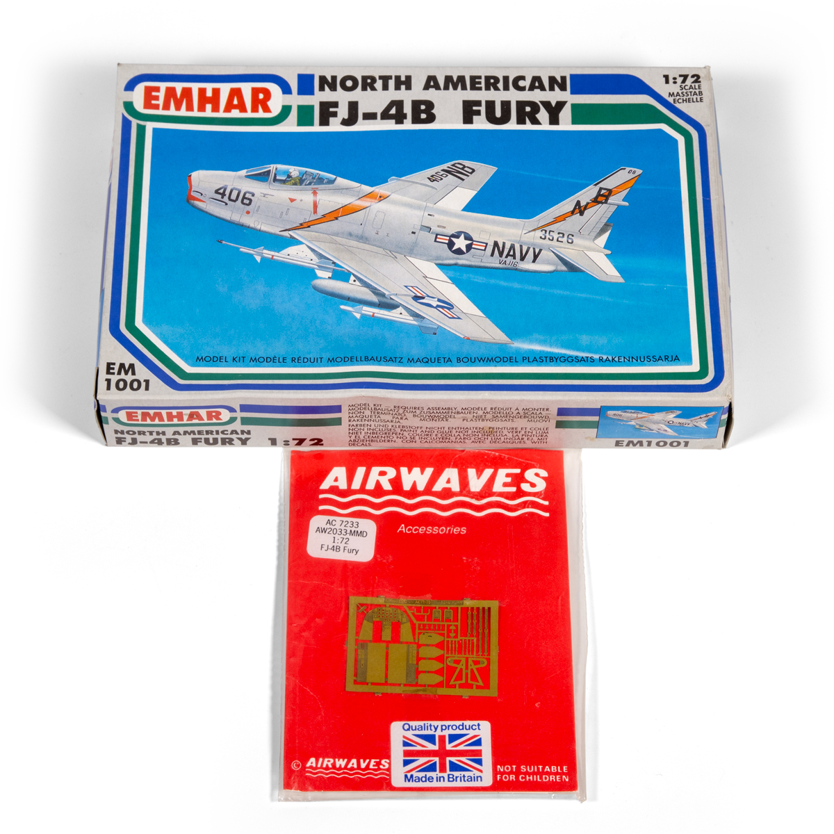 PACK VINTAGE EMHAR 1/72 North American FJ-4B Fury