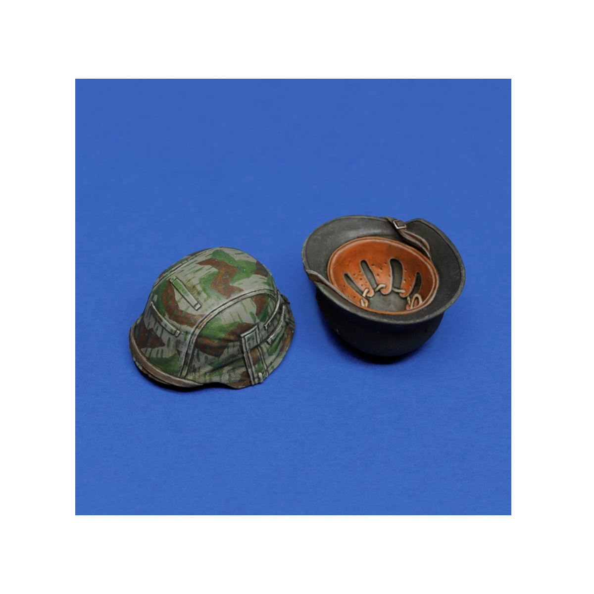 German infantry helmets – WWII (1/16 scale) 3D printed- Decals Included