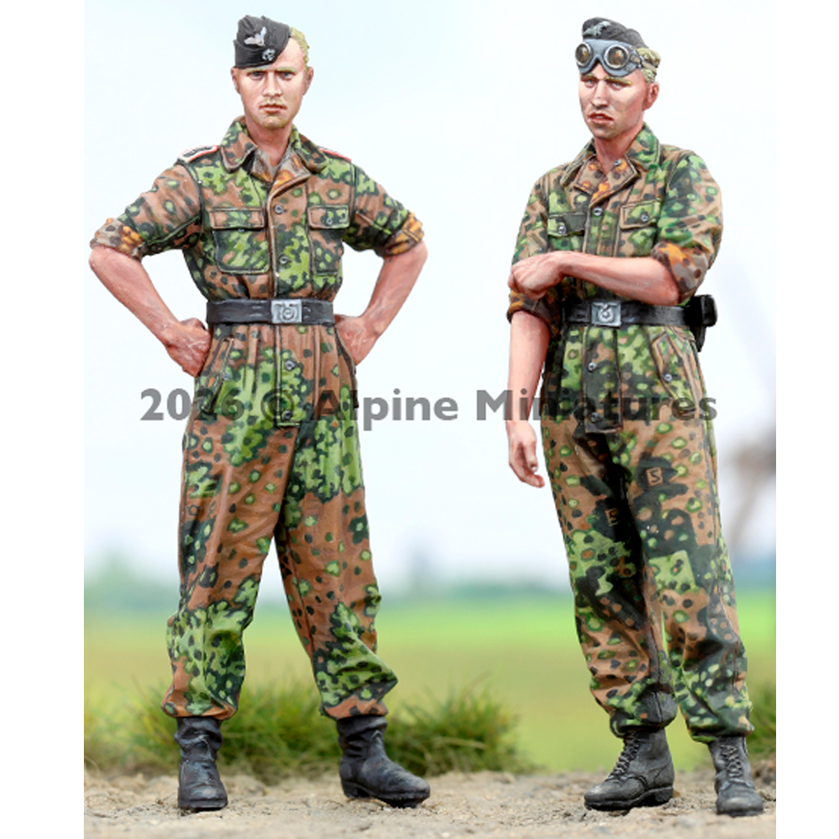 WSS Panzer Crew Set (2 figures) 1/35